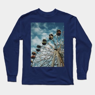 abandoned ferris wheel Long Sleeve T-Shirt